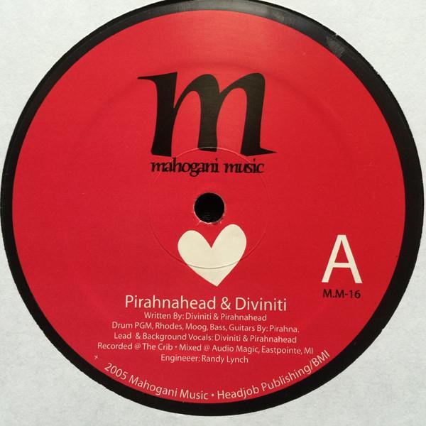 Diviniti, Pirahnahead - ♥ (Love)